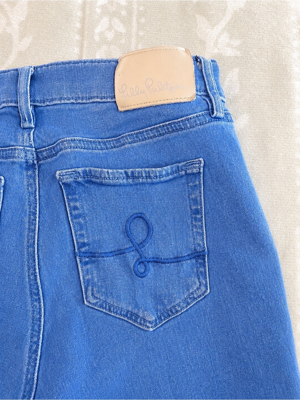 Lilly Pulitzer straight leg jeans - Size 6